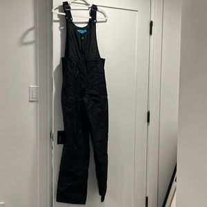 Women’s overall ski pants